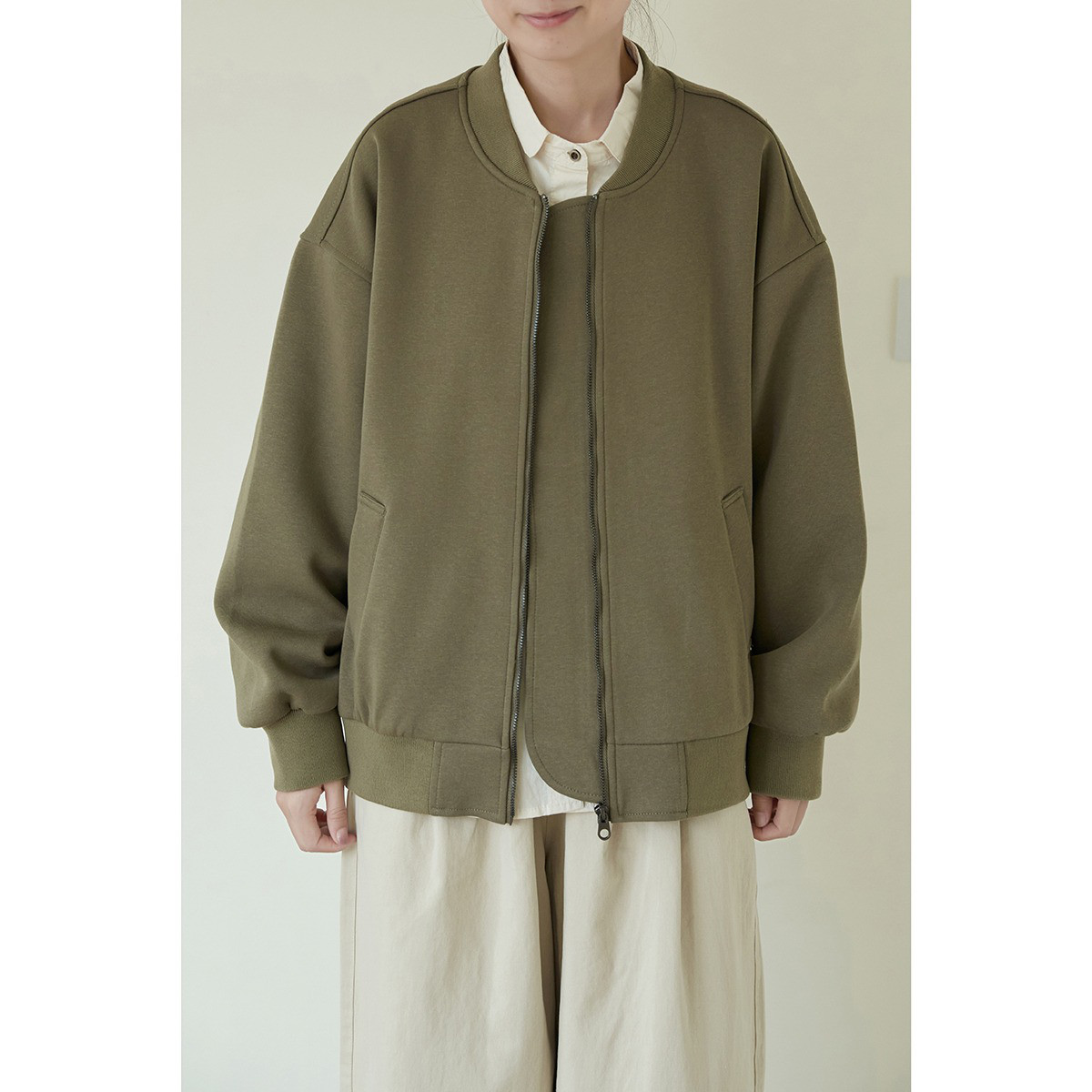 レディース綿素材ジャケット スタンドカラー ジップアップ ショート丈