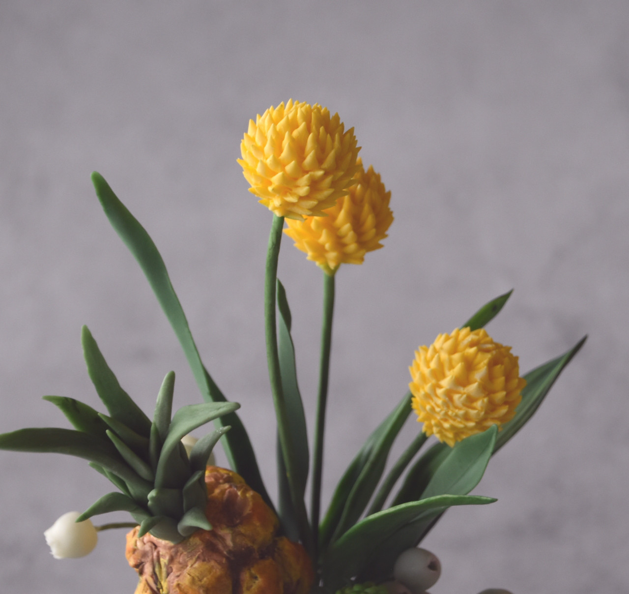 ◆粘土のお花◆　ミニパイナップル＆ビリーボタン（クラスペディア）P1263