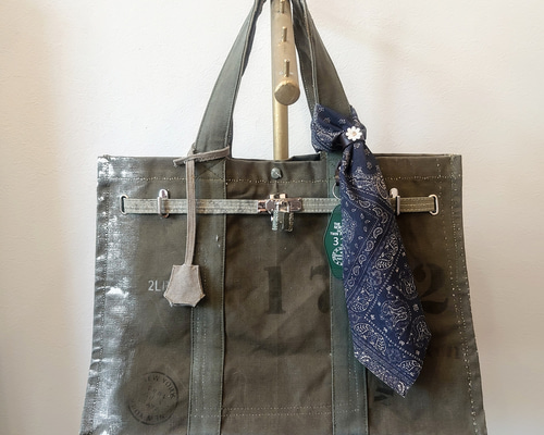 ヴィンテージ リメイク ミリタリーテント 再構築アーミーバッグ アップ