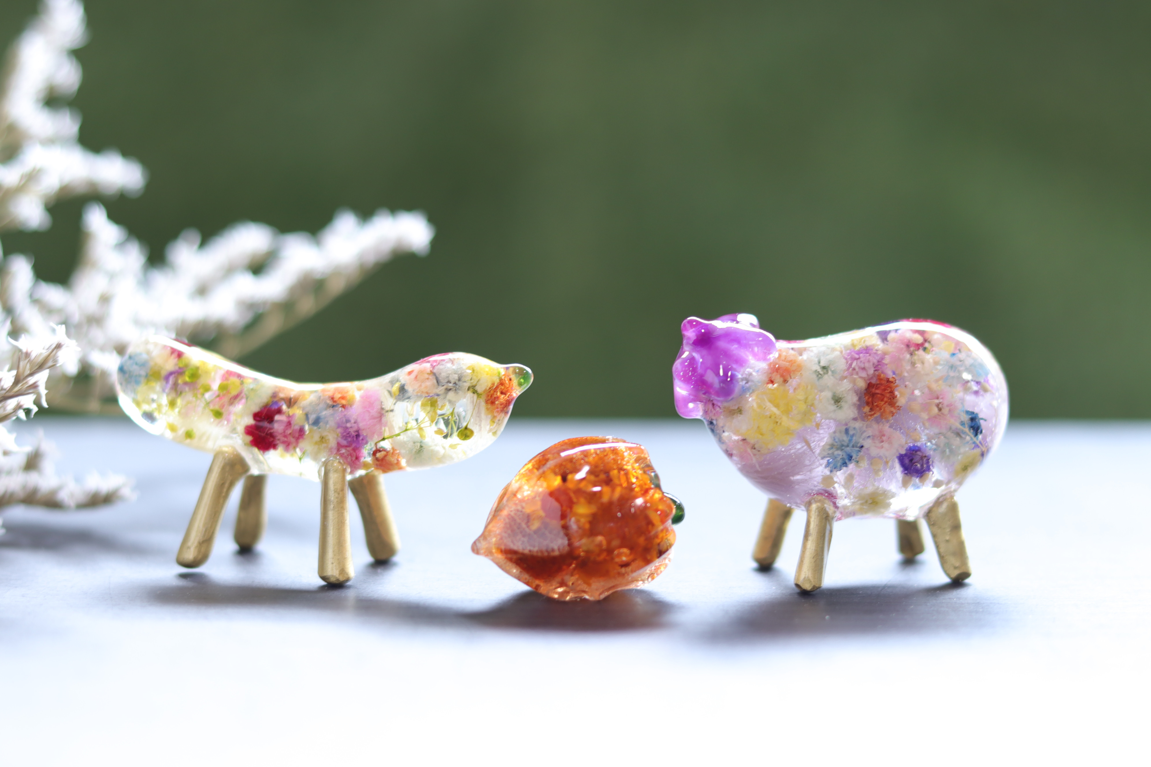 【受注製作・出荷日注意】「小花を閉じ込めて」手のり精霊馬“虹色ナス&キュウリ”+鬼灯セット＊虹の橋・ペット・犬・猫・お盆