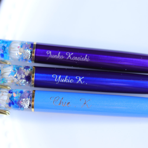 選べるグリップ&名前彫刻】ハーバリウムボールペン～海月と水中花
