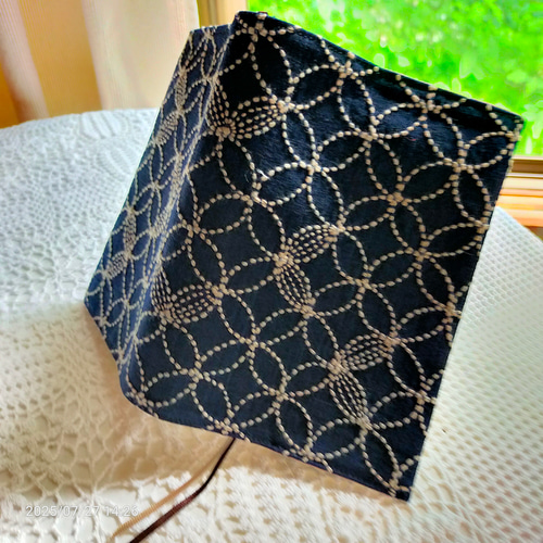 刺し子 ブックカバー（文庫) 刺し子 正藍染紺色 七宝つなぎ模様