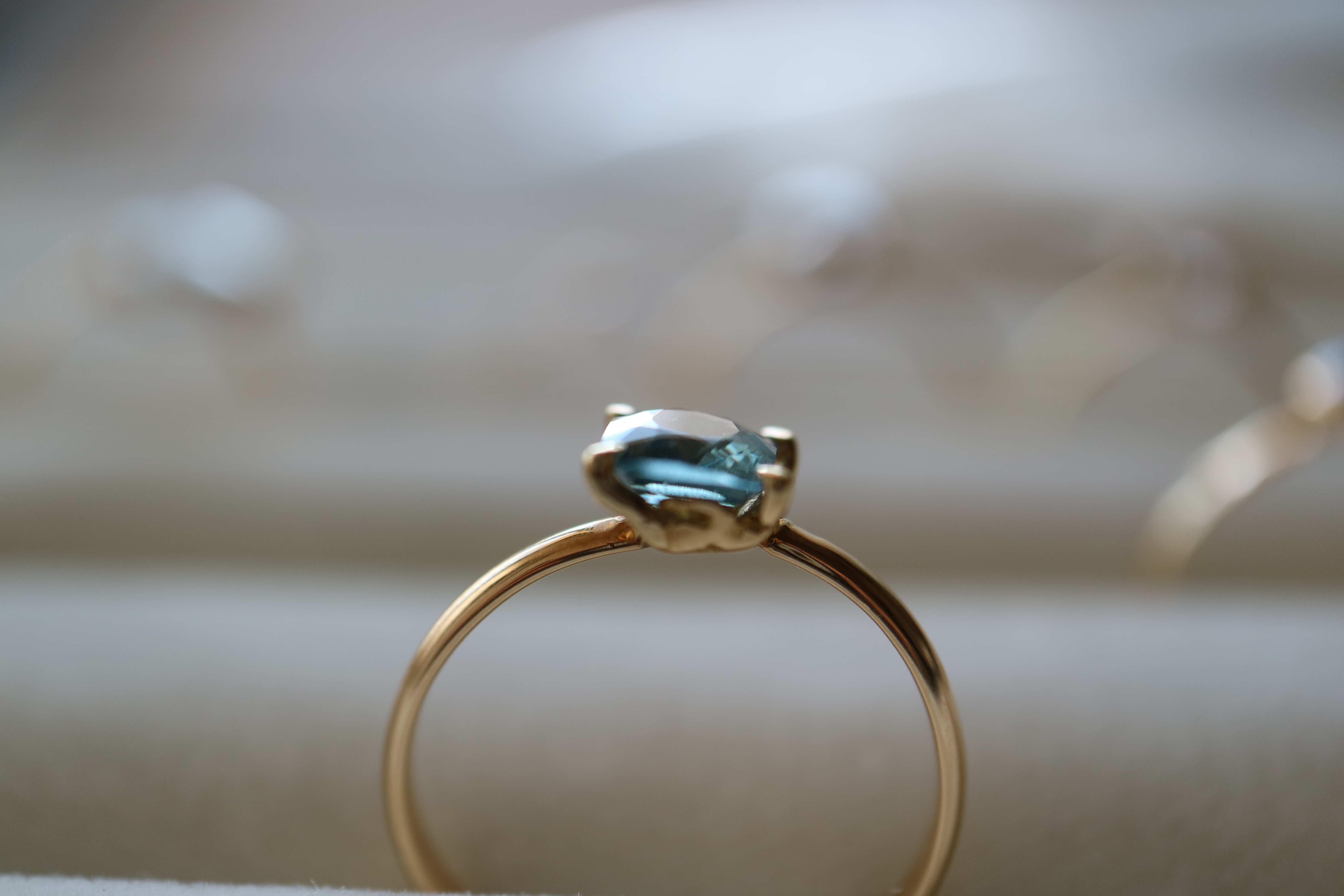 Spinel K18リング -Cobalt blue-(23R-05)