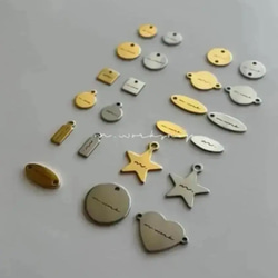 さめちゃん様　小ロットからok!20枚〜　ブランドタグ　ロゴプレート 小ロットからok! 20枚〜ブランドタグ ブランドプレート チャーム R-mmm