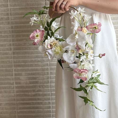 ウェディングブーケ｜ピンク × 白｜ Ronde Brise｜風に揺れる、小さな