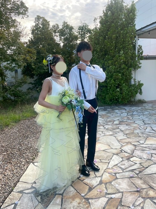 実例写真！パーティードレス ツーピース ノースリーブ イエロー ロング スレンダーパイピング 結婚式 2次会