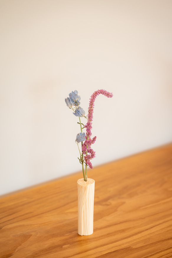 【NEW】紙木と花（しきとはな）Long 丨0.2mmの薄さに削った信州アカマツが織りなす花の器 5枚目の画像