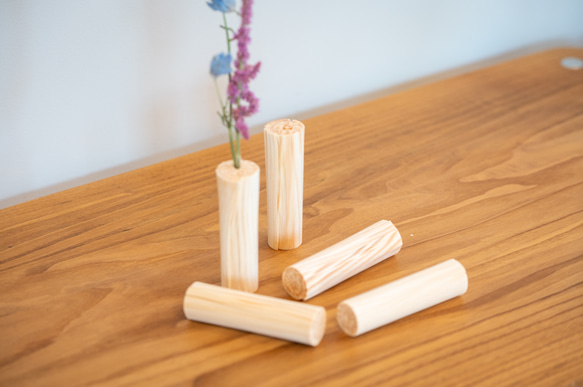 【NEW】紙木と花（しきとはな）Long 丨0.2mmの薄さに削った信州アカマツが織りなす花の器 6枚目の画像