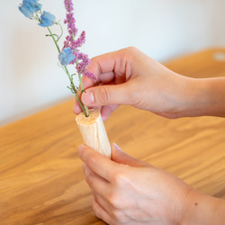 【NEW】紙木と花（しきとはな）Long 丨0.2mmの薄さに削った信州アカマツが織りなす花の器 4枚目の画像