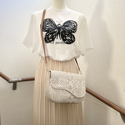 確認ページ୨୧⑅ハンドメイド ミナペルホネン forest tile ポシェット ⚮̈ミナペルホネン forest tile navy まるっこポシェット ⚮̈