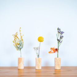 【NEW】紙木と花（しきとはな）Short 丨0.2mmの薄さに削った信州アカマツが織りなす花の器 1枚目の画像