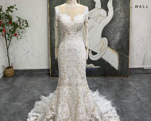 ウエディングドレス　前撮り、結婚式、二次会　くるみボタン　ボレロ ウエディングドレス 前撮り、結婚式、二次会 くるみボタン ボレロ