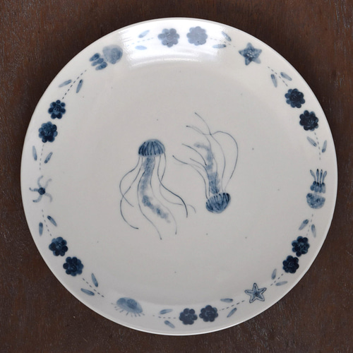 絵付け皿 クラゲ（アカクラゲ）直径19cm 中皿 おりでちせ 通販