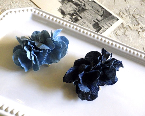 紫陽花のポニーフック □ 柔らかデニムの紫陽花 □ 2色展開 ライト