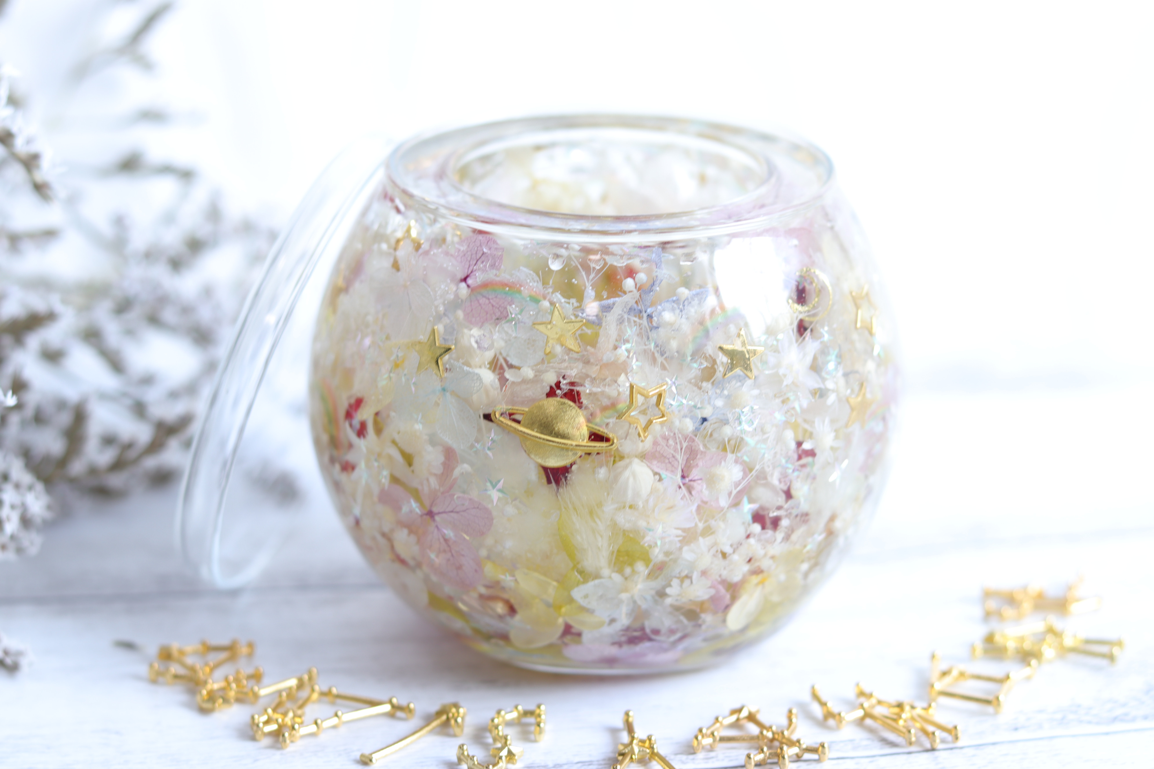 【名入れ&選べる星座】ガラスボウルのメモリアルボックス～にじ色宇宙の花園～＊ペット・犬・猫・お遺骨・お遺毛・虹の橋