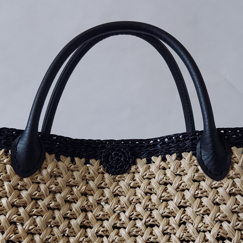 繊細な編み目＆バイカラー！ 大人シックなカゴバッグ かごバッグ