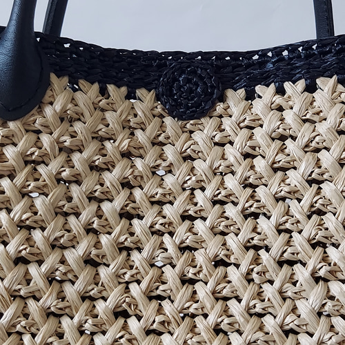 繊細な編み目＆バイカラー！ 大人シックなカゴバッグ かごバッグ