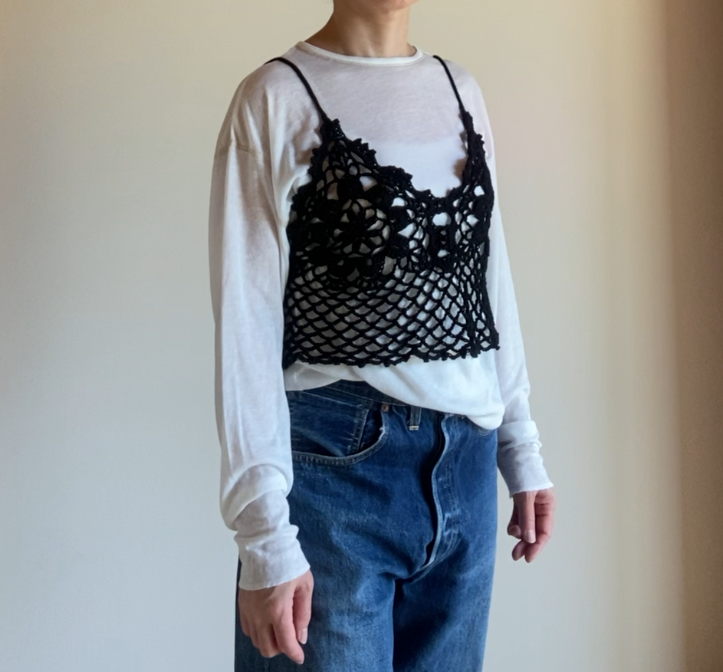 crochetニットビスチェ（ 黒 ）手編み