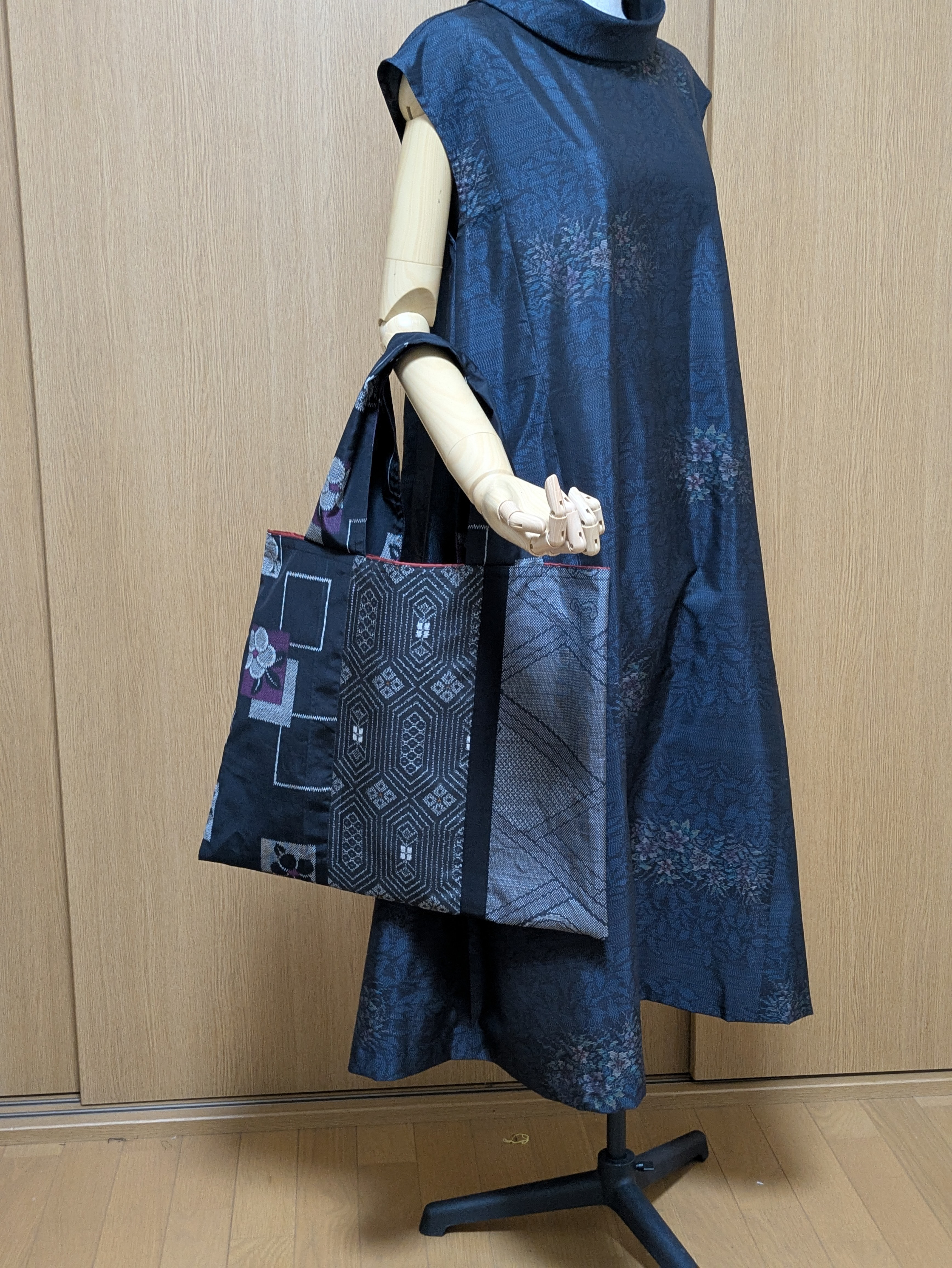 専用　大島紬、帯リメイク　ハンドメイド　利休バック 専用 大島紬、帯リメイク ハンドメイド 利休バック 大島紬