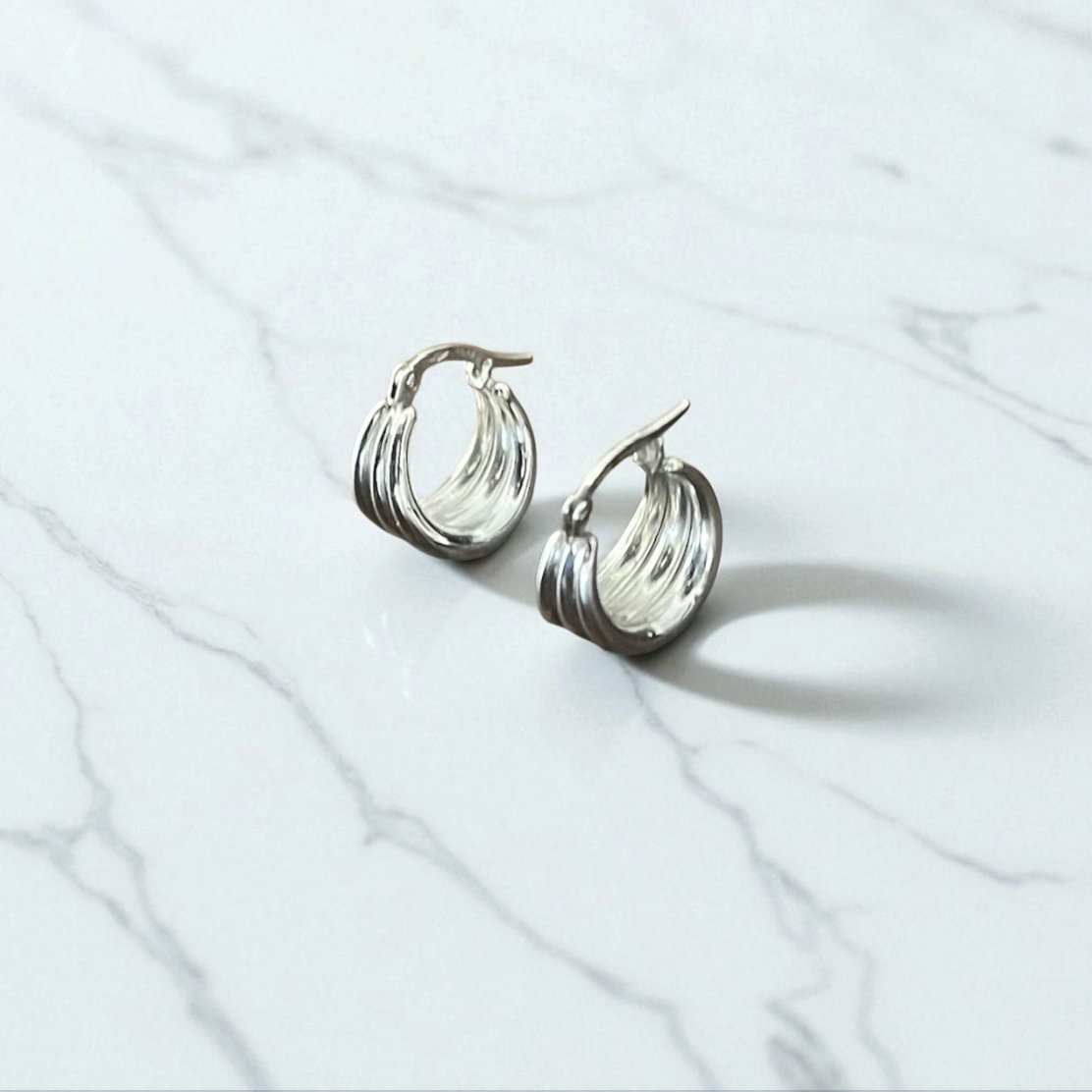 【ヴィンテージジュエリー】フープピアス シンプル３連