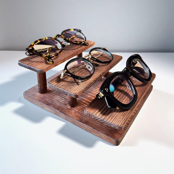 木彫り　メガネスタンド　3個セットまとめて　エキゾチックでいてクールです！！ 木彫りメガネスタンド3個セットまとめてエキゾチックでいて