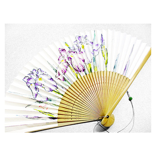 手作り　扇の花飾り　菖蒲Ｃ 扇子（花菖蒲）（紙） その他ファッション雑貨 Naruse 通販