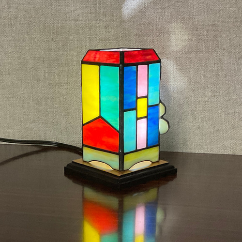 お仏壇を優しく照らす蝶の灯籠 6 ステンドグラス スタンドライト