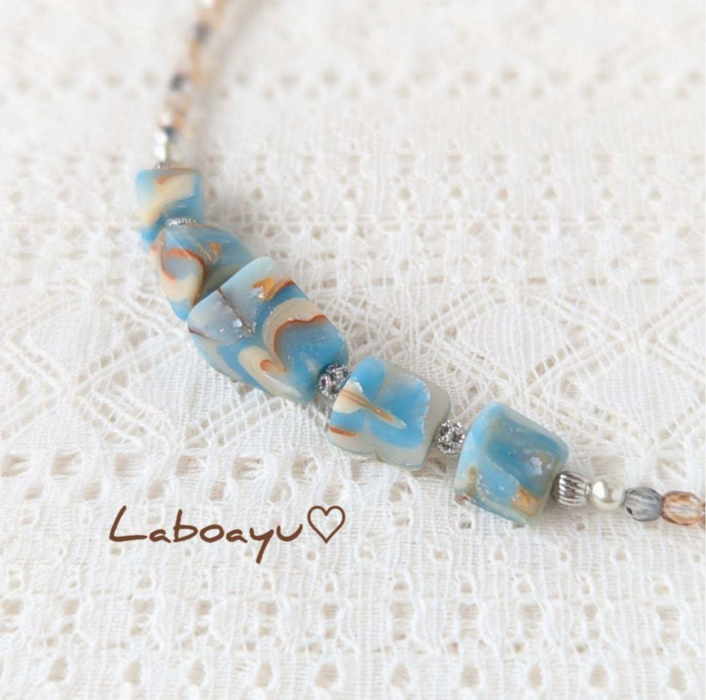 羽織紐〈天然石風・ボーダーオパール〉sea&beach