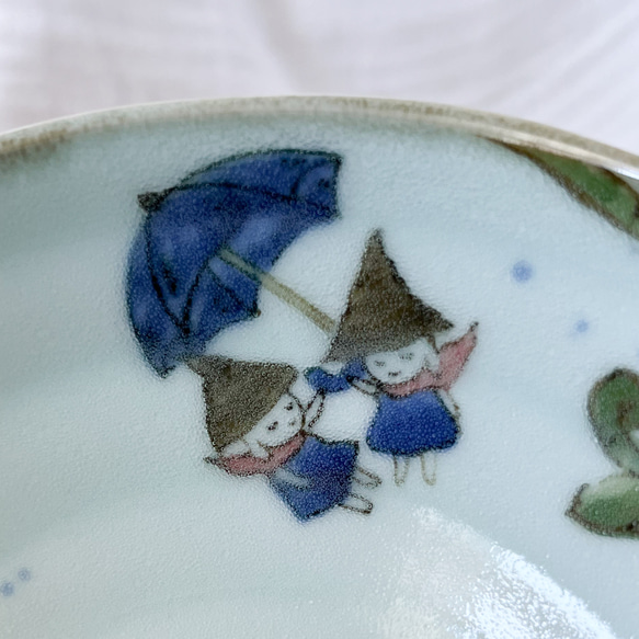 チコロット❤️三つ足浅鉢❤️すべて手描き❤️染付け❤️一品盛り❤️中鉢❤️フリーボウル❤️bowl❤️笠地蔵 14枚目の画像