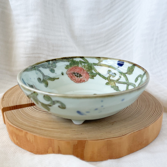 チコロット❤️三つ足浅鉢❤️すべて手描き❤️染付け❤️一品盛り❤️中鉢❤️フリーボウル❤️bowl❤️笠地蔵 8枚目の画像