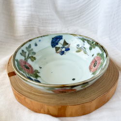 チコロット❤️三つ足浅鉢❤️すべて手描き❤️染付け❤️一品盛り❤️中鉢❤️フリーボウル❤️bowl❤️笠地蔵 2枚目の画像