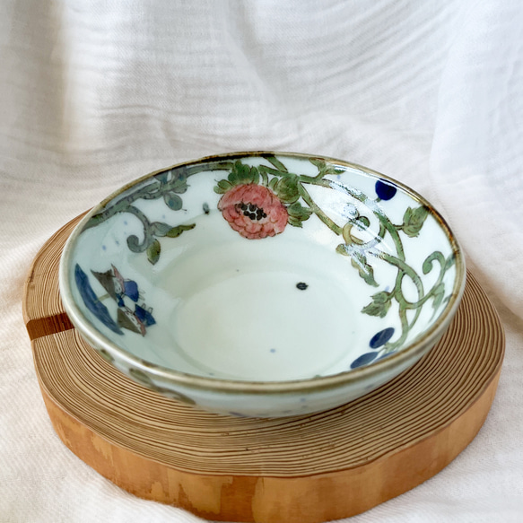 チコロット❤️三つ足浅鉢❤️すべて手描き❤️染付け❤️一品盛り❤️中鉢❤️フリーボウル❤️bowl❤️笠地蔵 5枚目の画像