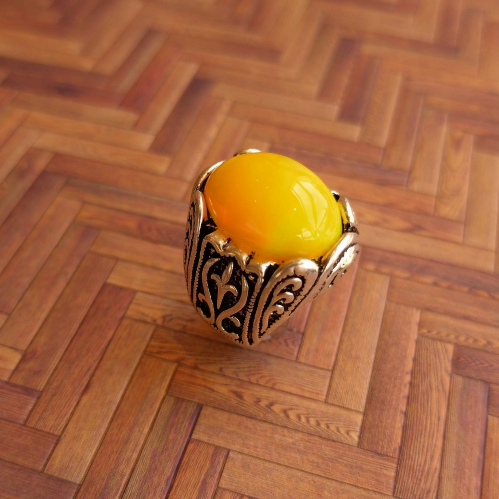 ハイブリッドオパールリング（イエロー緑斑）