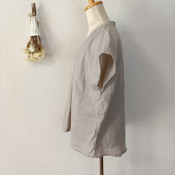 フロントタックブラウス　柔らかダブルガーゼ　グレージュ   日本製 7枚目の画像