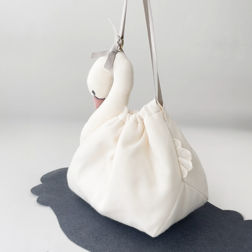 黒鳥【 スワンポーチ M 】 ブラックスワン 巾着バッグ ハンドバッグ