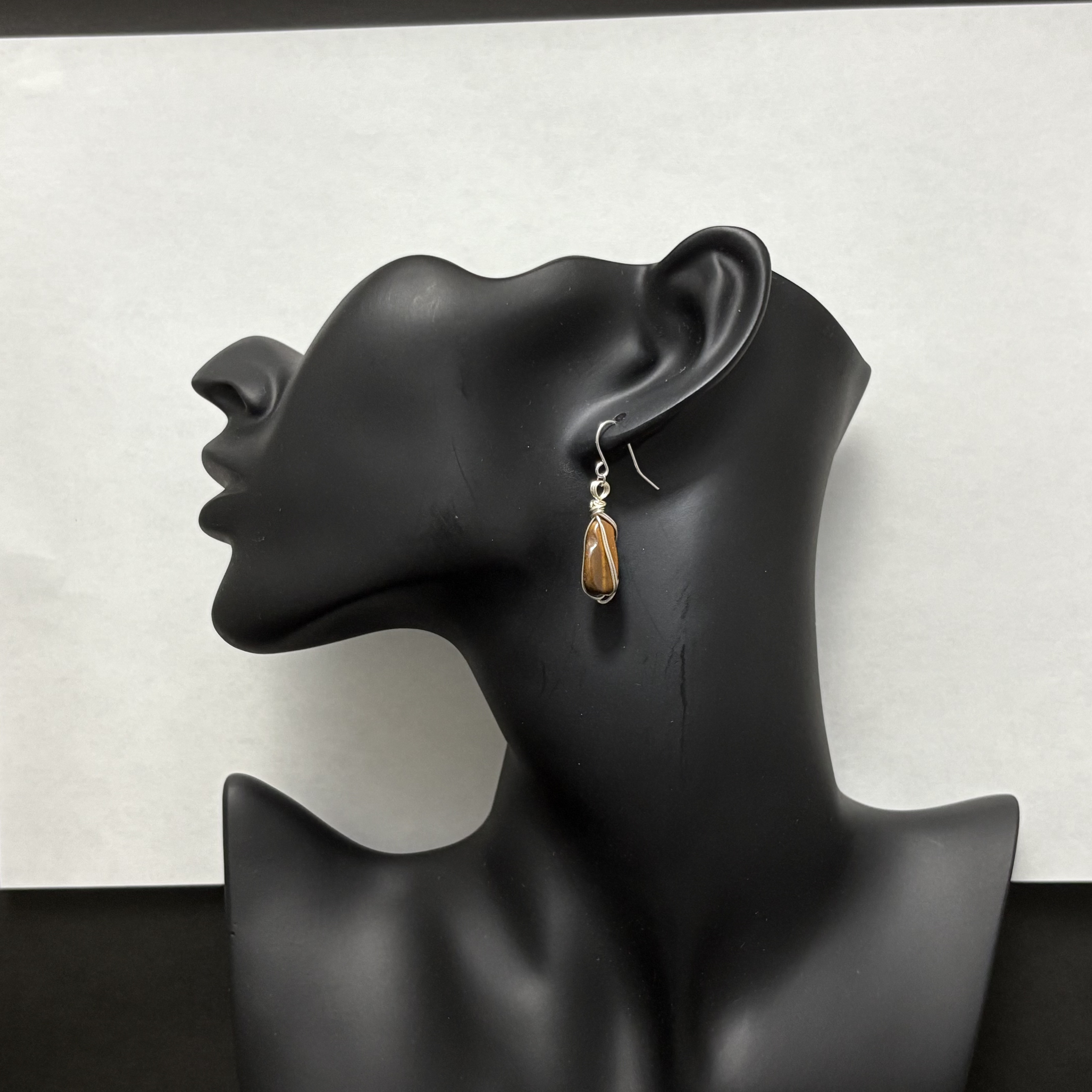 SUS316L鉱物/原石/天然石 タイガーアイ/アシンメトリーピアス/10月の誕生石/レディース/メンズ