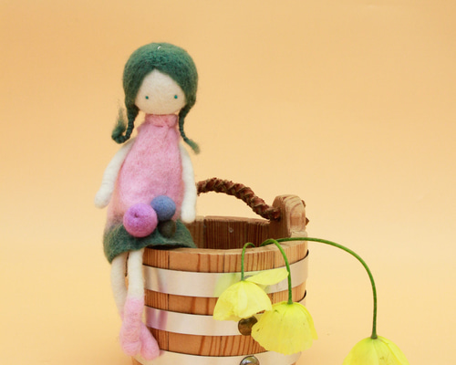フェルト人形飾り フェルトドール バッグチャーム置き物 nasan-m10
