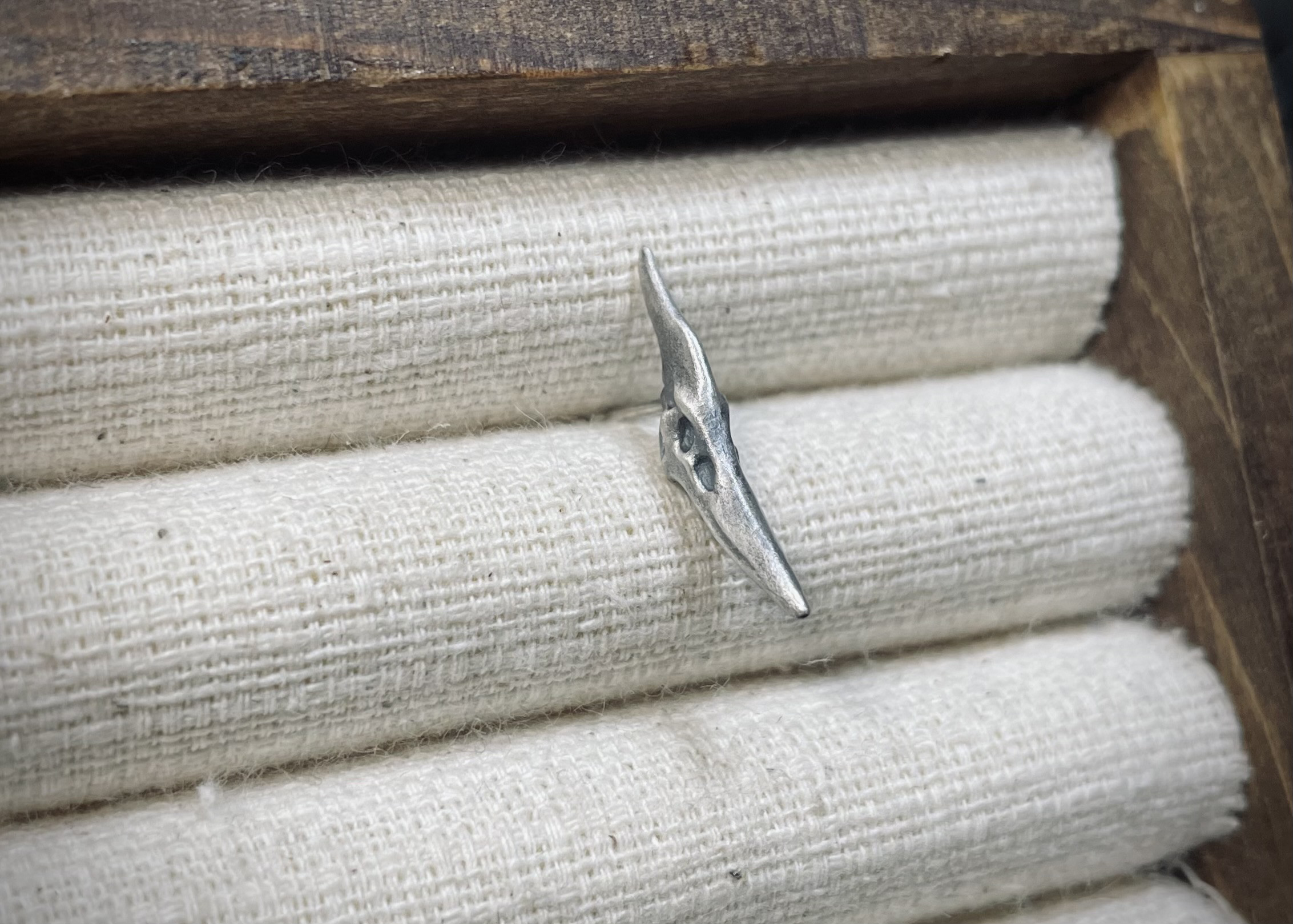 【片ピアス】seed-プテラノドン頭骨-