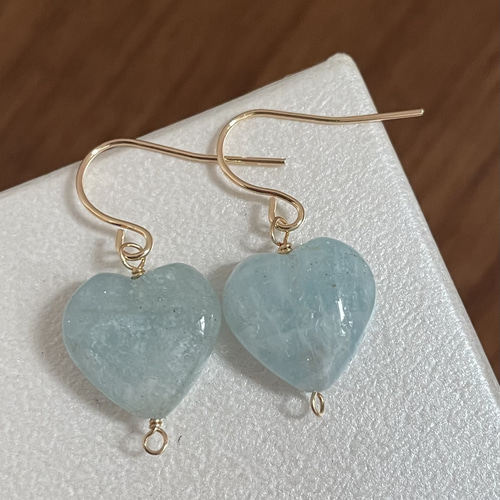 マリンコ♡◆14Kgf ピアス2点とネックレス 天然石ピアス アクアマリンハート 14kgf 135-1樹脂ピアスも可能
