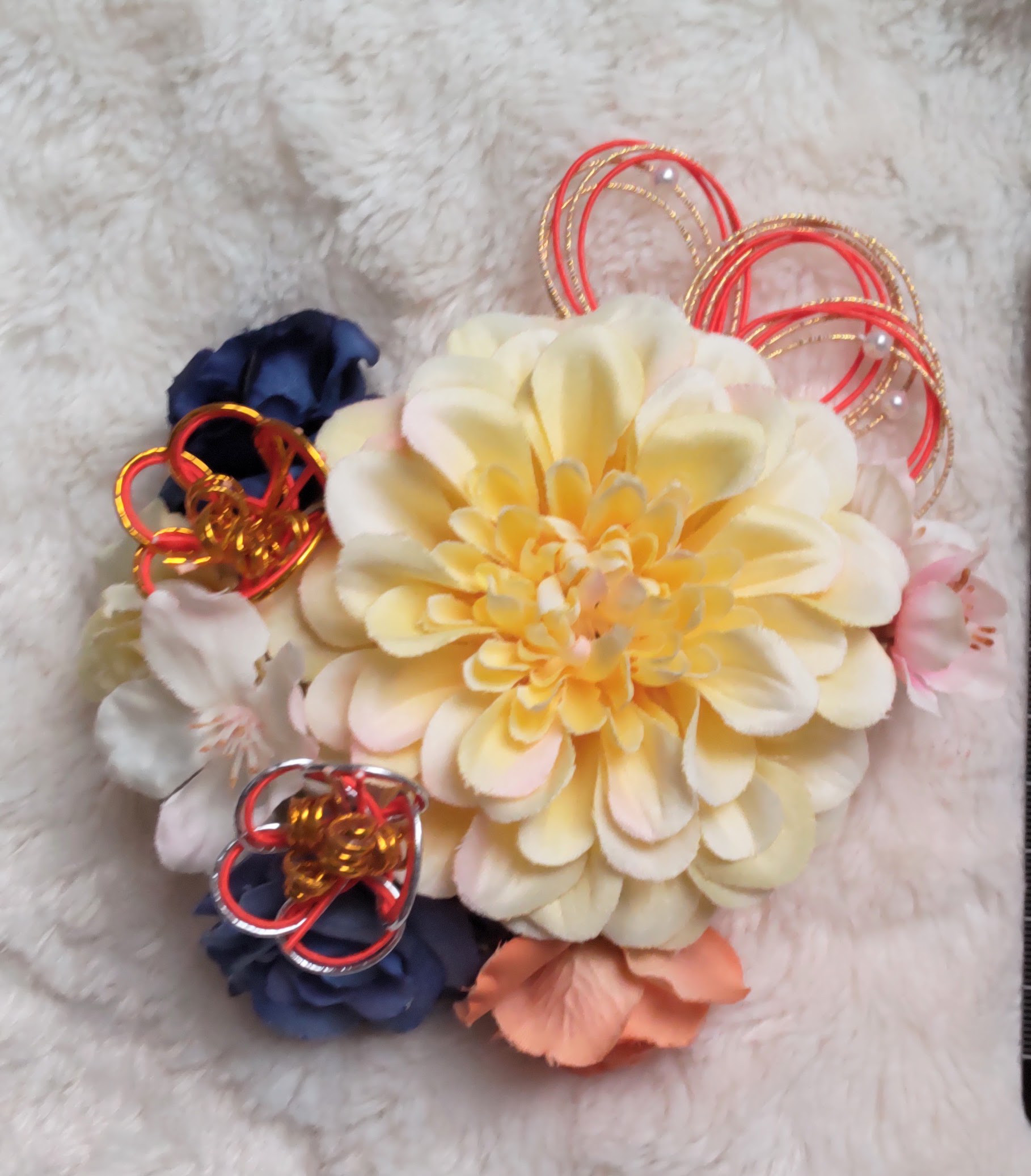 造花髪飾り　ジニア　バラ　桜