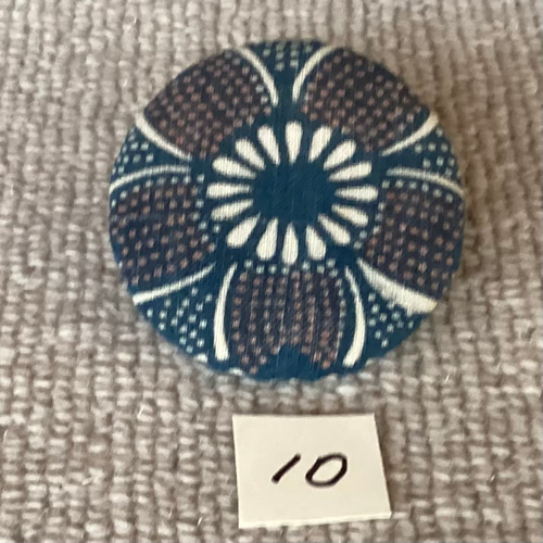 古布 藍型染め布 ブローチ 丸 (7~14) ブローチ ひだまり 通販 19639989
