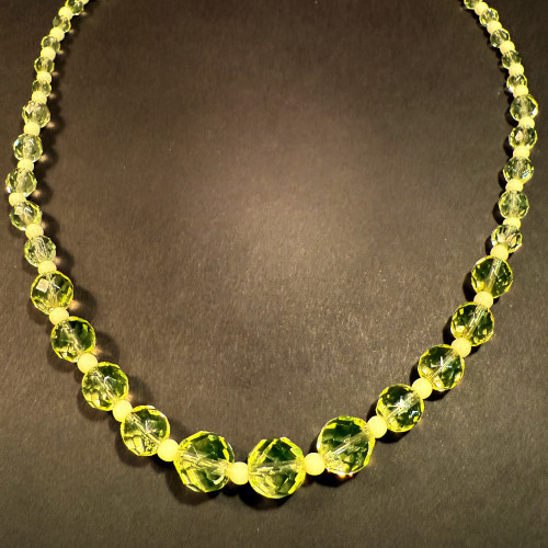 ヴィンテージガラス ウランガラスネックレス E 54cm ネックレス