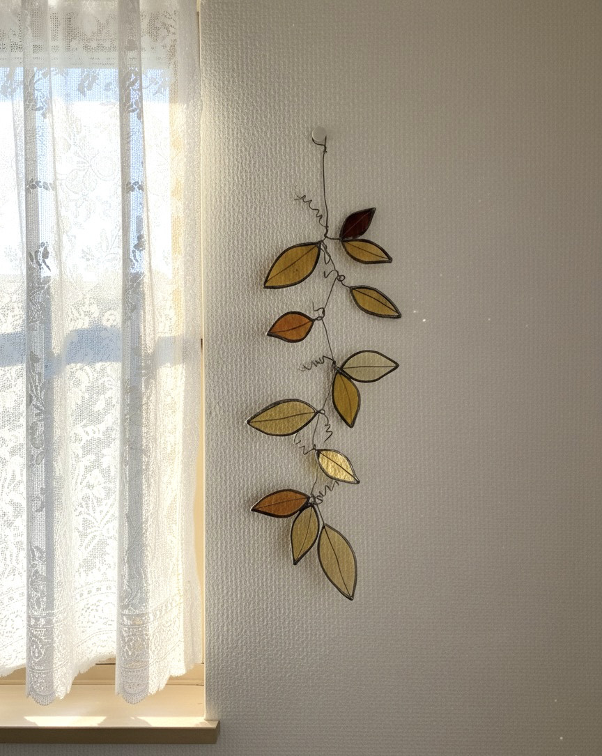 ステンドグラスの葉っぱ　紅葉