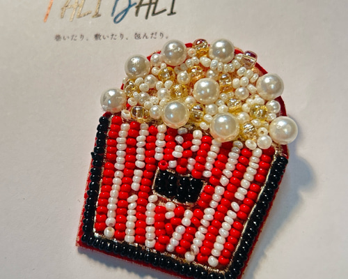 POPコーン☆ビーズ刺繍ブローチ ビーズ TALI DALI 通販 19640987
