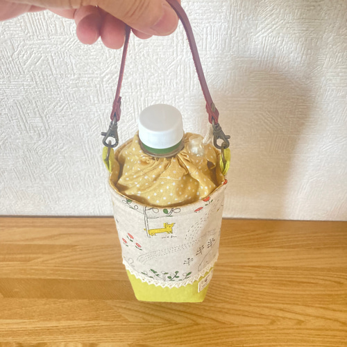 保温もできるよ！ほんわか♡可愛い動物柄のペットボトルホルダーで