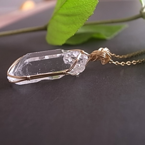 ヒマラヤ水晶 インド・マニハール産 ペンダントトップ ワイヤー
