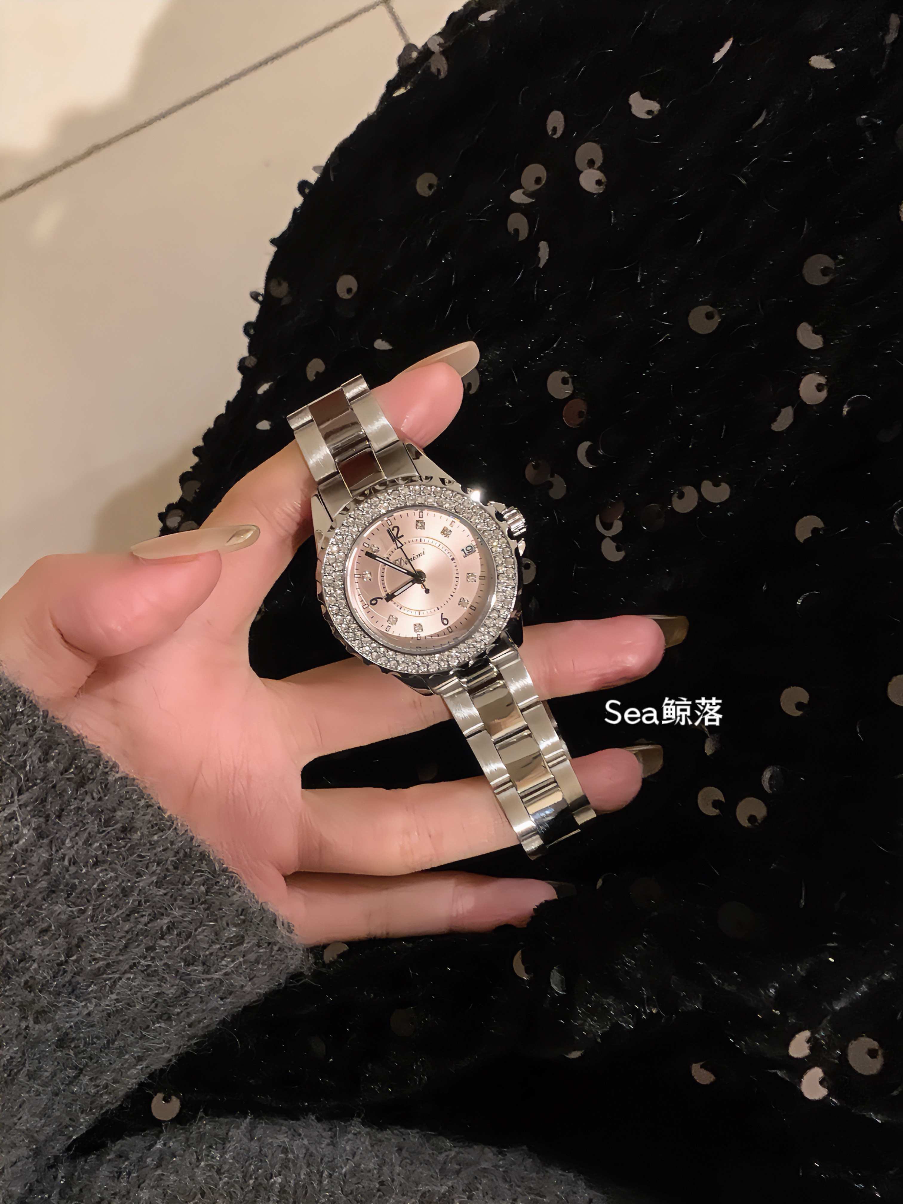 #高級感#旅行#小人数#贈り物#きらきら星河】ダイヤモンドをちりばめた貴気軽贅沢な小衆高級大文字盤気質時計女