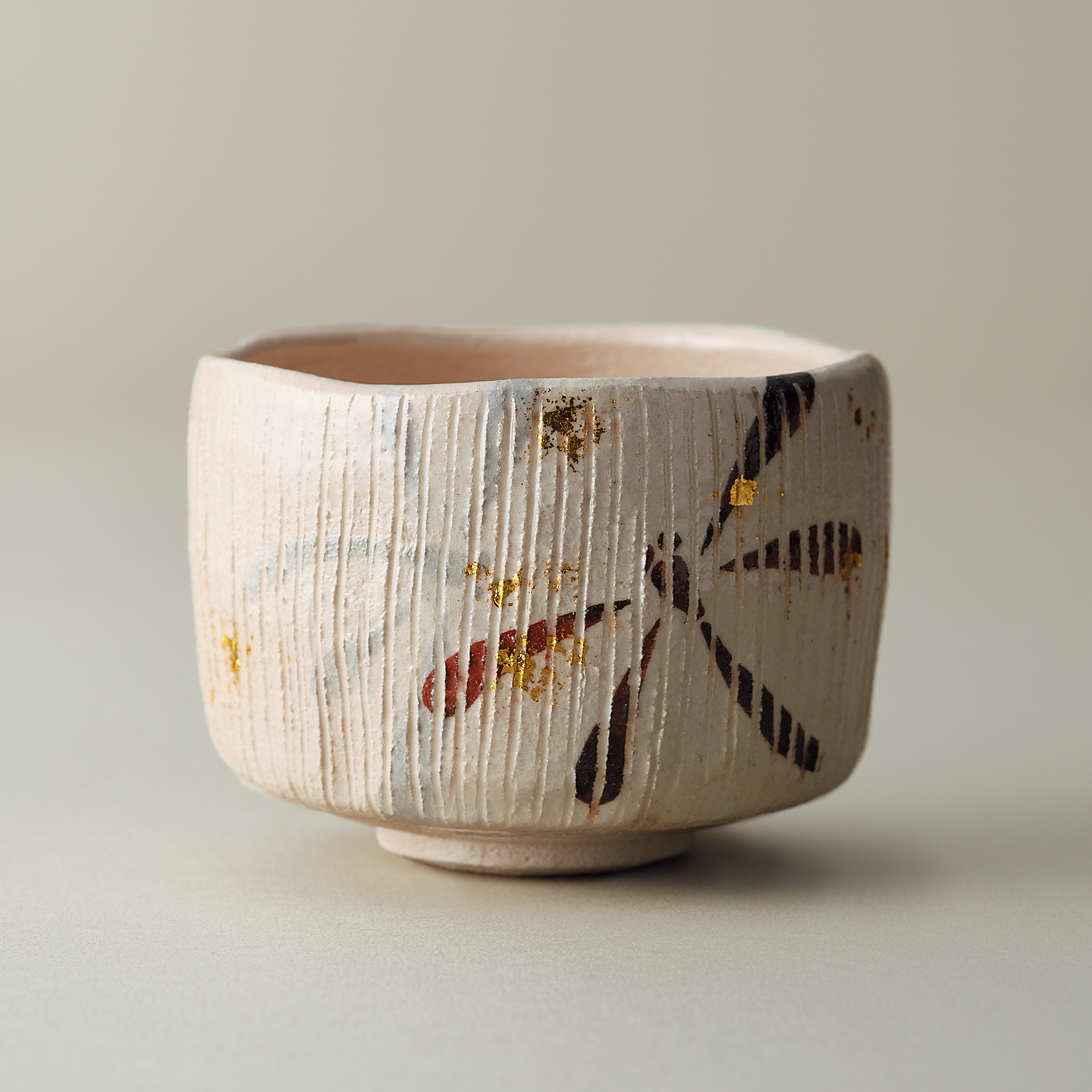 2025夏  新作 楽焼〚すだれ蜻蛉〛抹茶碗　楽入印　贈り物　茶道具　季節茶碗