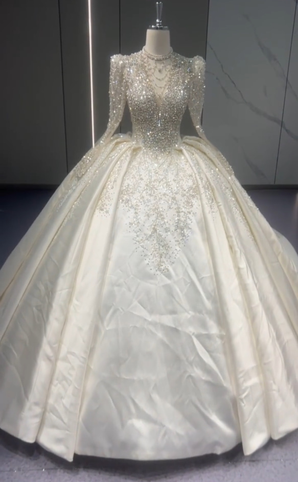 高級、優雅なウェディングドレス、ホワイト 高級、優雅なウェディングドレス、ホワイト ドレスワンピース