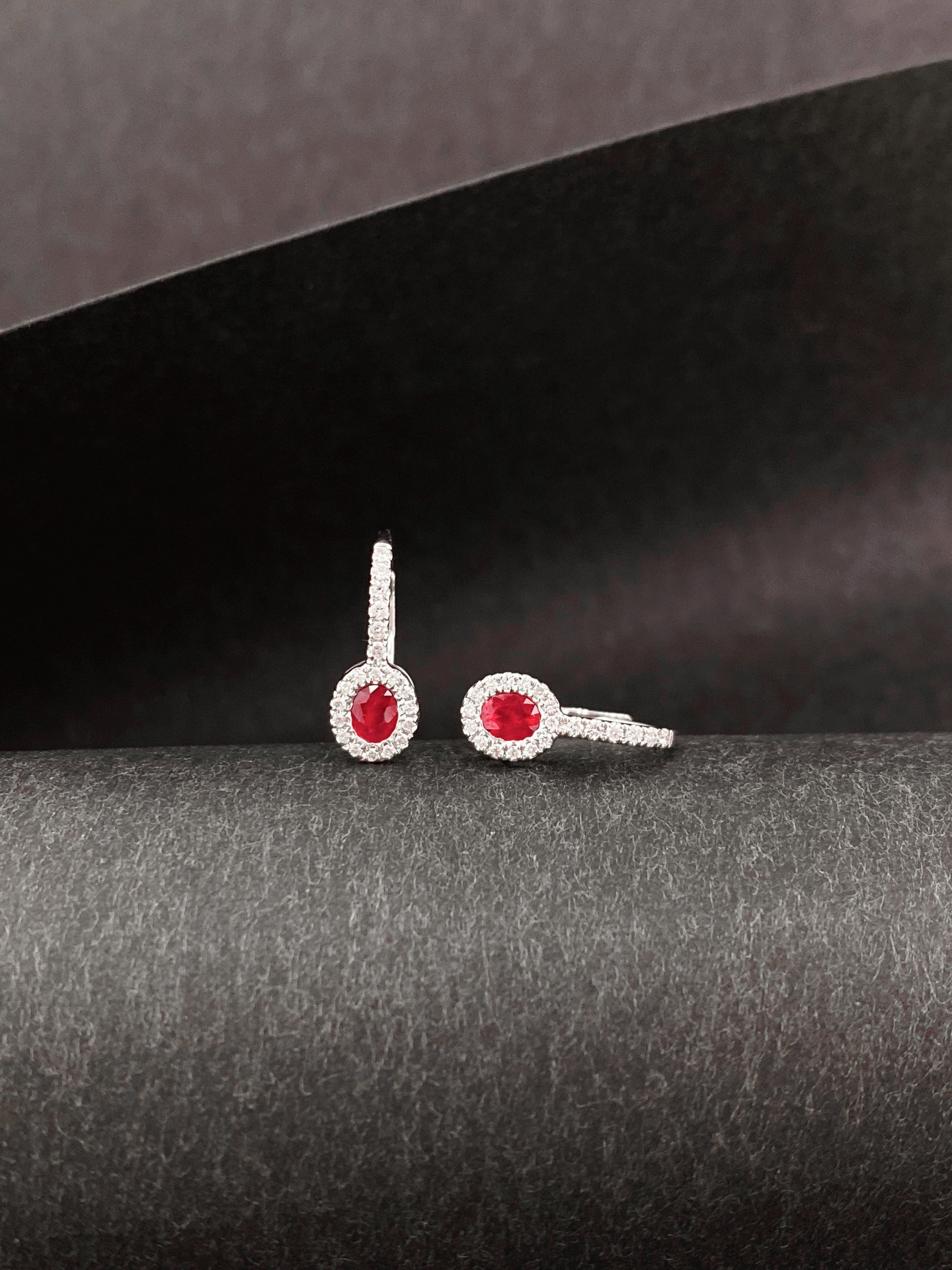 ルビーフープピアスk18　0803